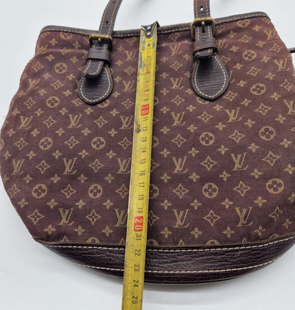 Louis vuitton shoulder bag