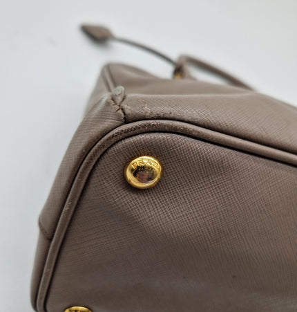 Prada galleria handbag