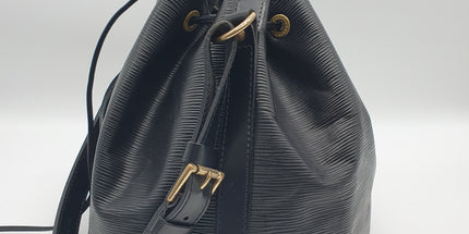 Louis Vuitton neo bucket bag