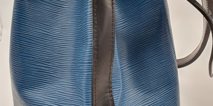 Louis vuitton Neo epi shoulder bag