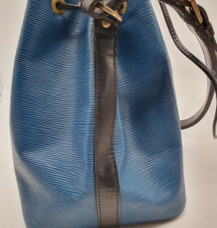 Louis vuitton Neo epi shoulder bag