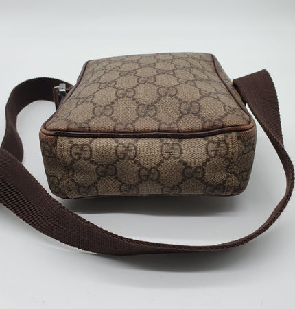 Gucci  gg monogram Crossbody bag
