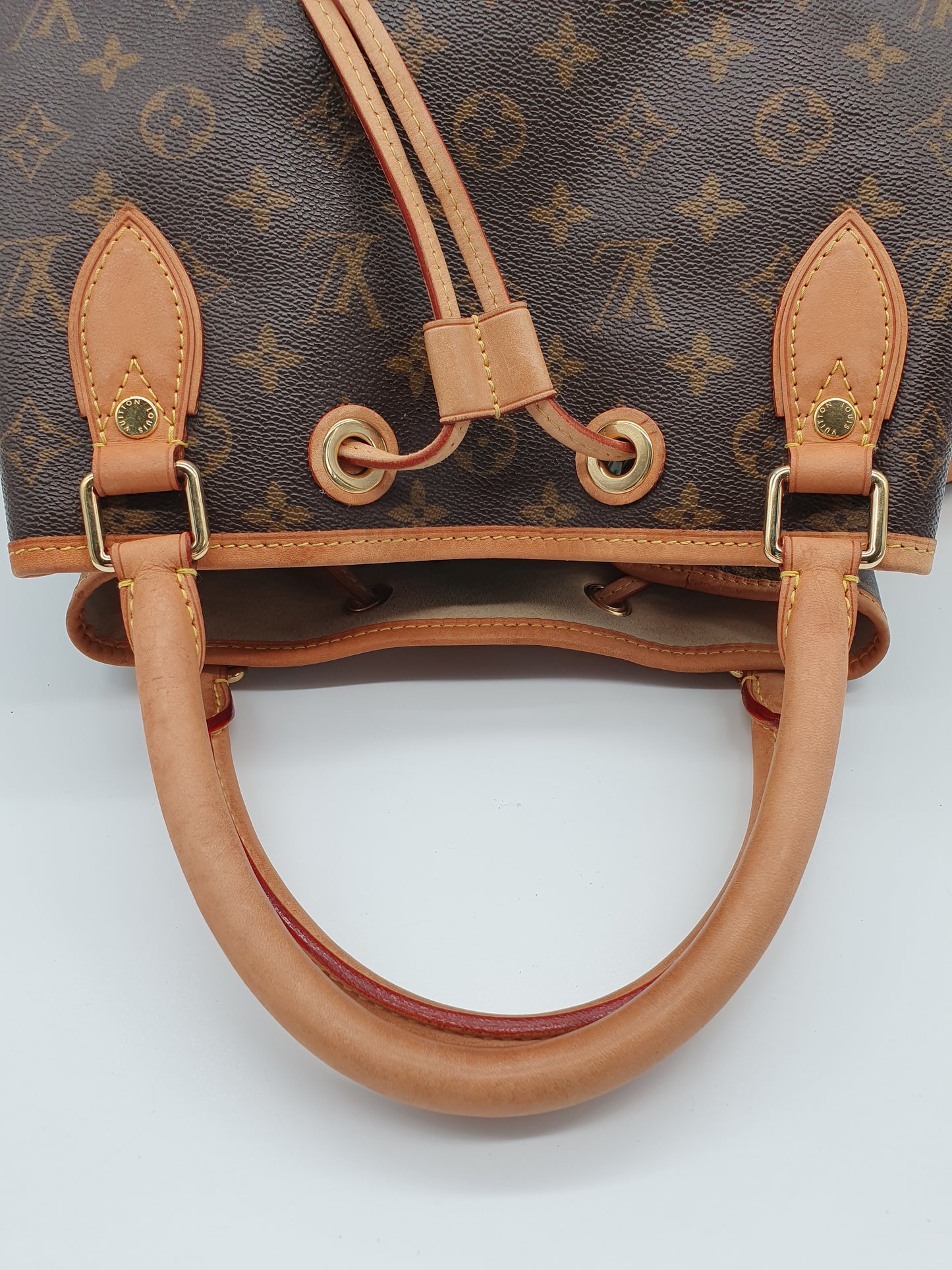 Louis vuitton neo 2 way limited edition bag