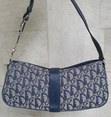 Dior Schultertasche aus Sattel-Denim