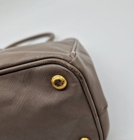 Prada galleria handbag