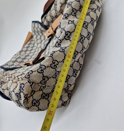 Gucci messenger bag