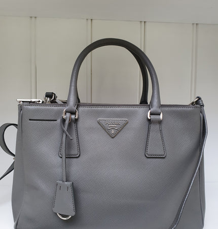 Prada galleria saffiano handbag