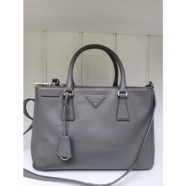 Prada galleria saffiano handbag