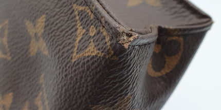 Louis vuitton pochette toiletries