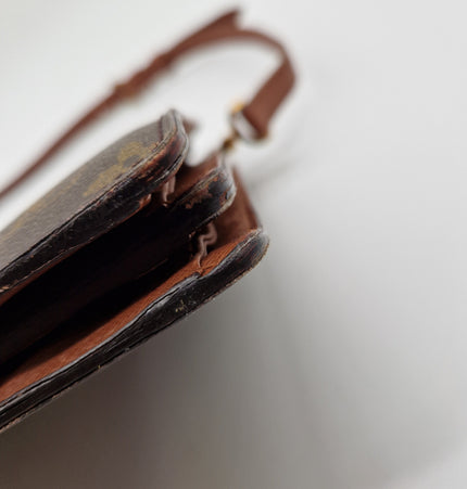 Louis vuitton crossbody bag