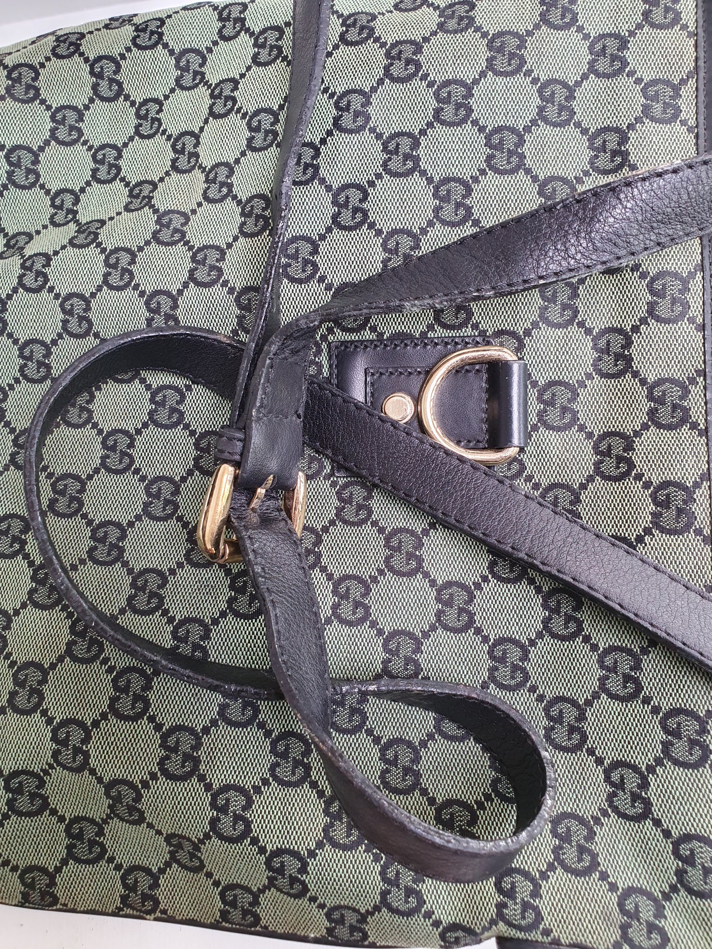 Gucci D ring crossbody bag