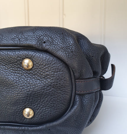 Louis vuitton mahina shoulder bag