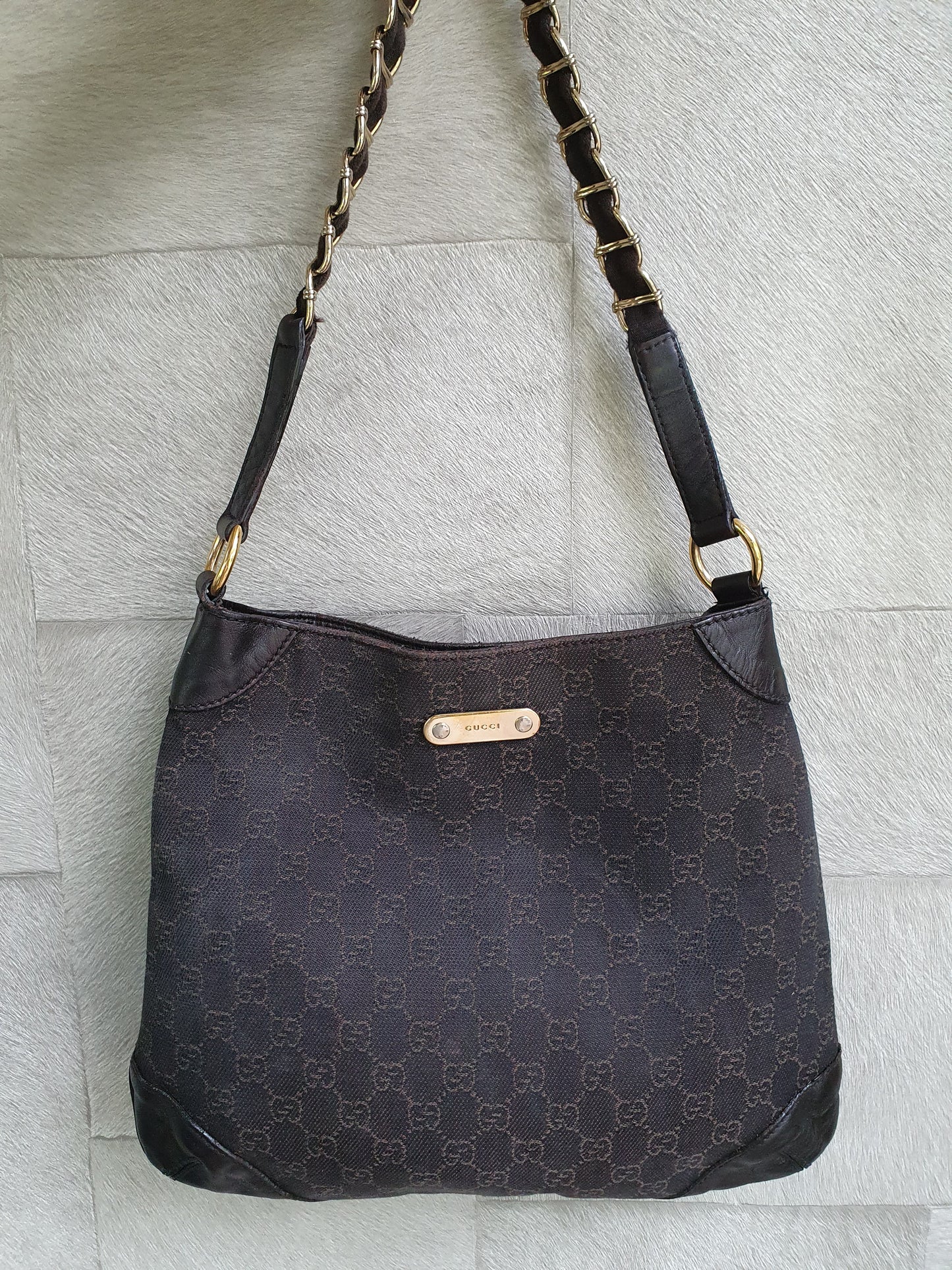 Gucci shoulder cloth bag