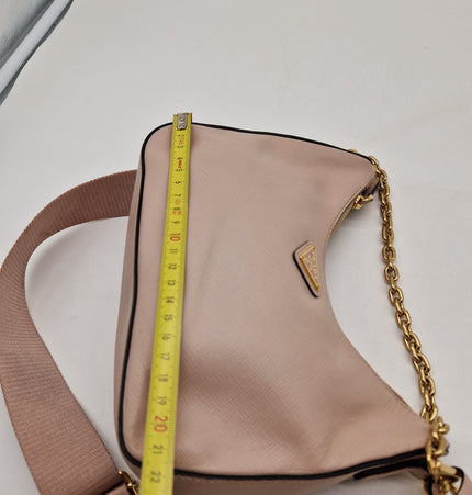 Prada 2000 re edition bag