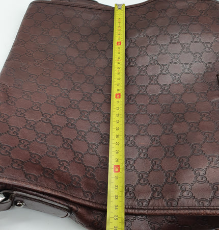 Gucci leather messenger bag