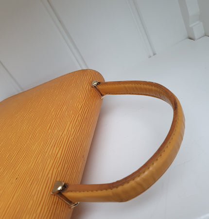 Louis vuitton malesherbes handbag epi leather