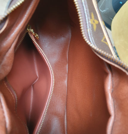 Louis vuitton boulogne crossbody/shoulder bag