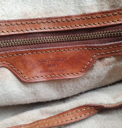 Louis vintage bucket shoulder bag