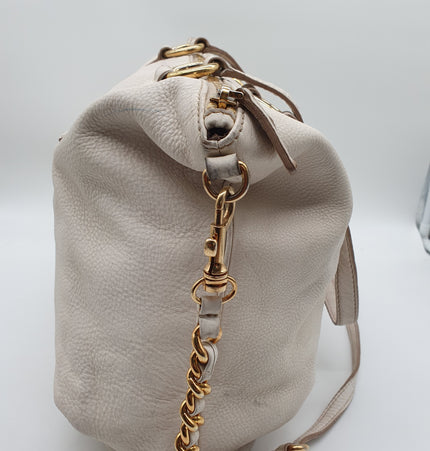 Miu miu vetillo
