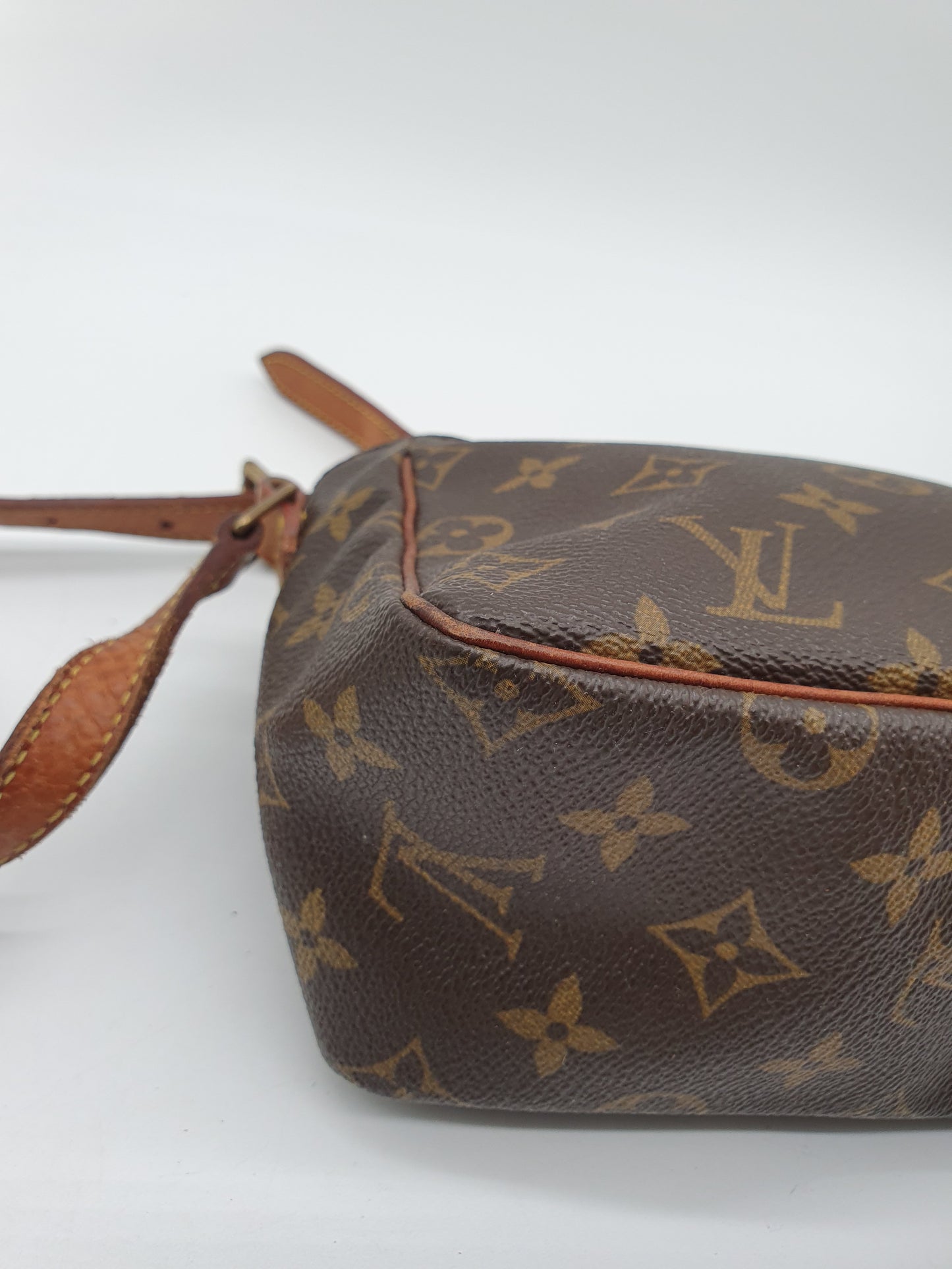 Louis vuitton viva cite Crossbody bag