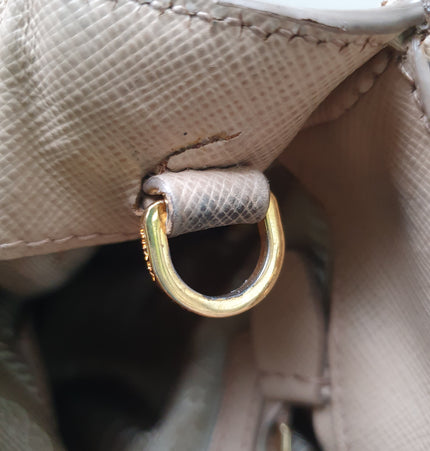 Sac à main Prada en cuir saffiano