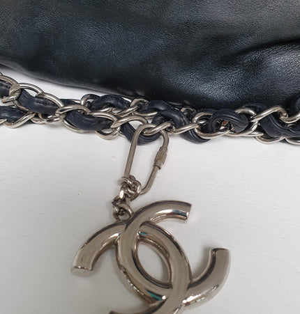 Chanel crossbody leather bag