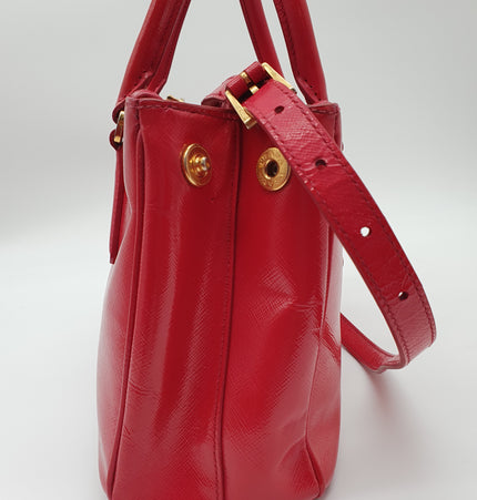 Prada galleria top handle crossbody bag