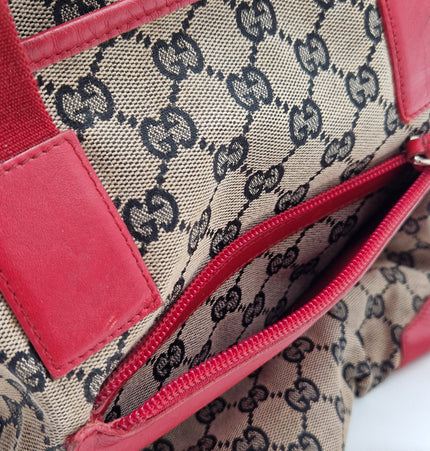 Gucci shoulder bag