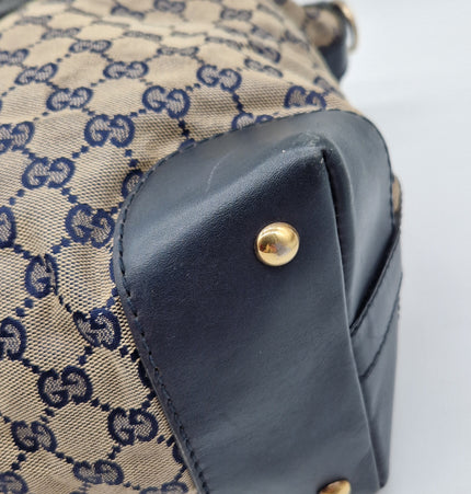 Gucci handbag