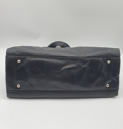 Chanel leather black shoulder bag