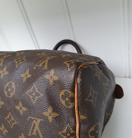 Louis vuitton speedy 25 hand bag