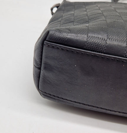 Louis Vuitton document laptop bag