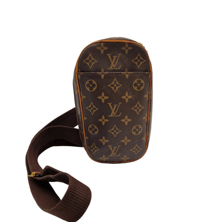 Louis vuitton crossbody bag