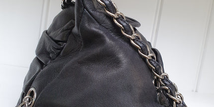 Chanel chain crossbody bag