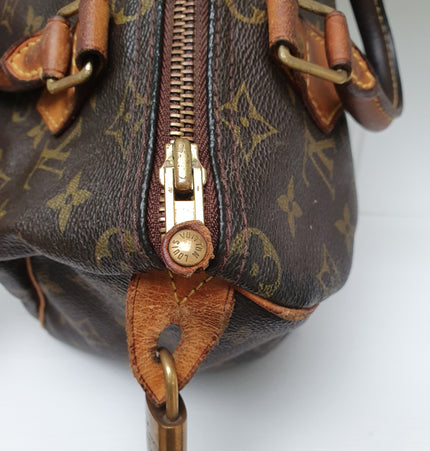 Louis vuitton speedy 25 hand bag