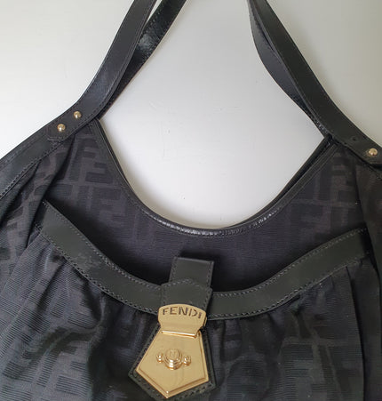 Sac bandoulière Fendi grand format