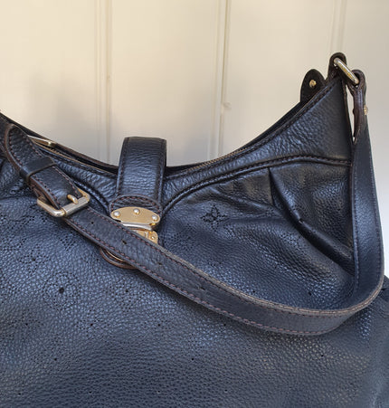 Louis vuitton mahina shoulder bag