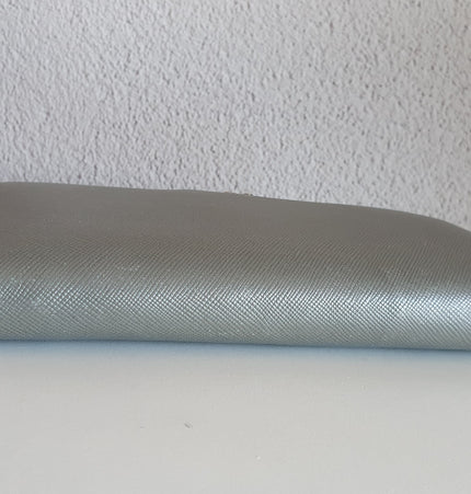 Prada wallet on chain