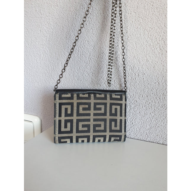 GIVENCHY  wallet with add chain strap