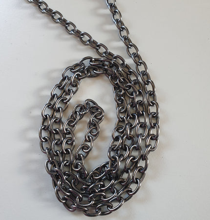 Givenchy Geldbörse mit zusätzlichem Kettenriemen