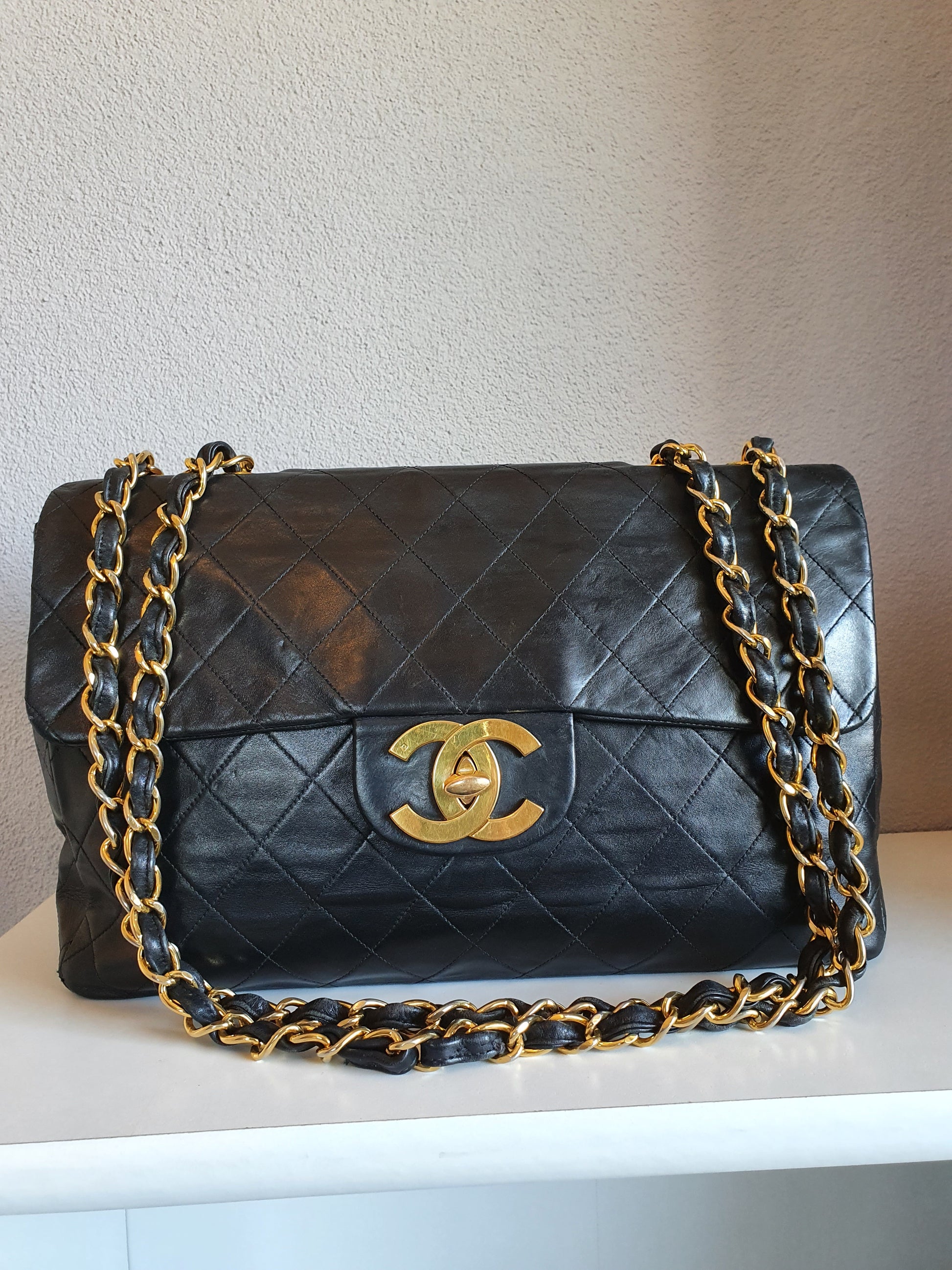 Chanel timeless classic jumbo vintage flap Crossbody bag – Phivo-luxe- vintage