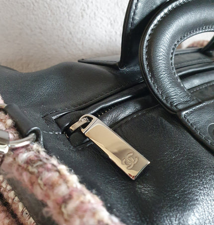 Sac Chanel en cuir et tweed