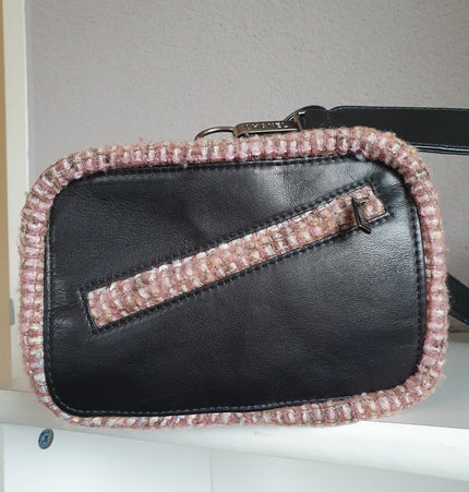 Sac Chanel en cuir et tweed