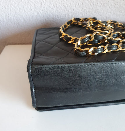 CHANEL  leather crossbody bag