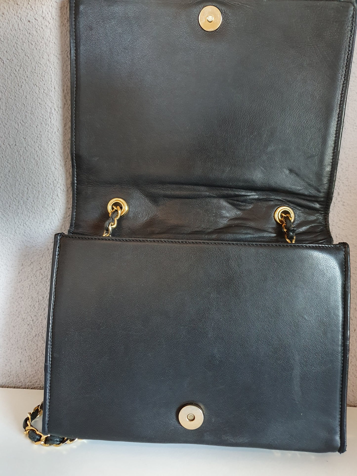 CHANEL  leather crossbody bag