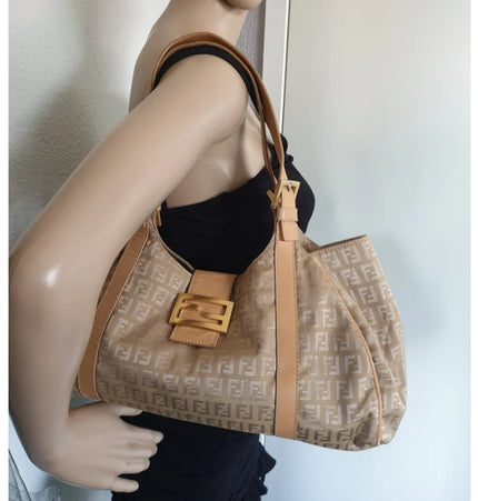FENDI  mamma baguette shoulder bag
