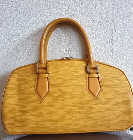 Louis Vuitton jasmine epi leather handbag