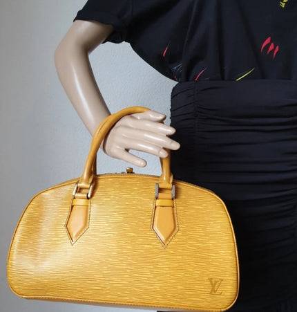 Louis Vuitton jasmine epi leather handbag