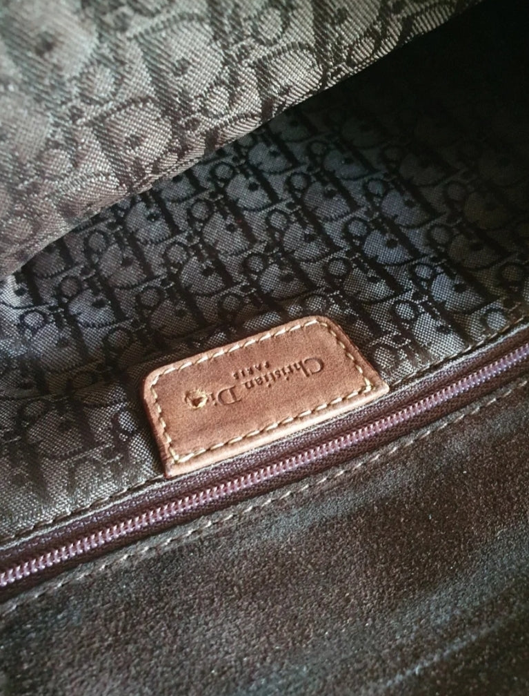 LOUIS VUITTON brea patent leather handbag – Phivo-luxe-vintage