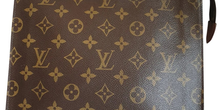 Louis Vuitton pochette toiletries